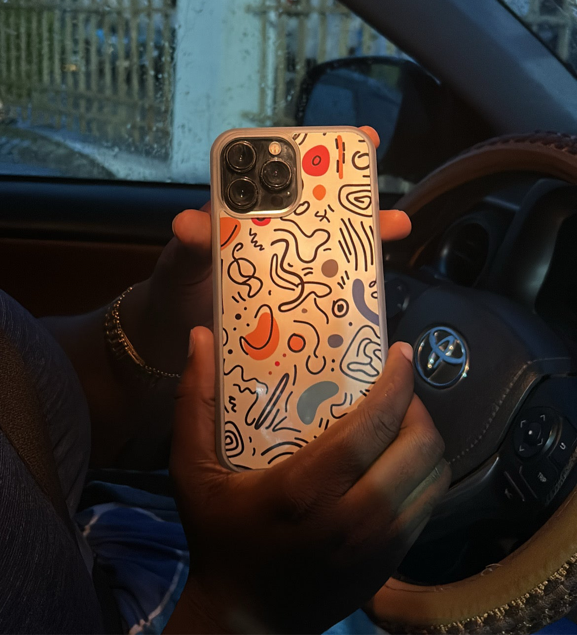 02. SCRIBBLE CASE